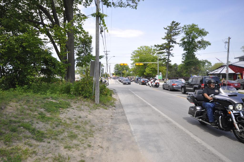 Beachfront At Beach1 Motel Wasaga Beach Buitenkant foto